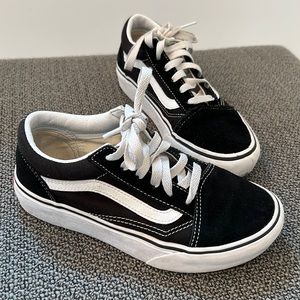 Vans Ward platform sneaker kids size 3